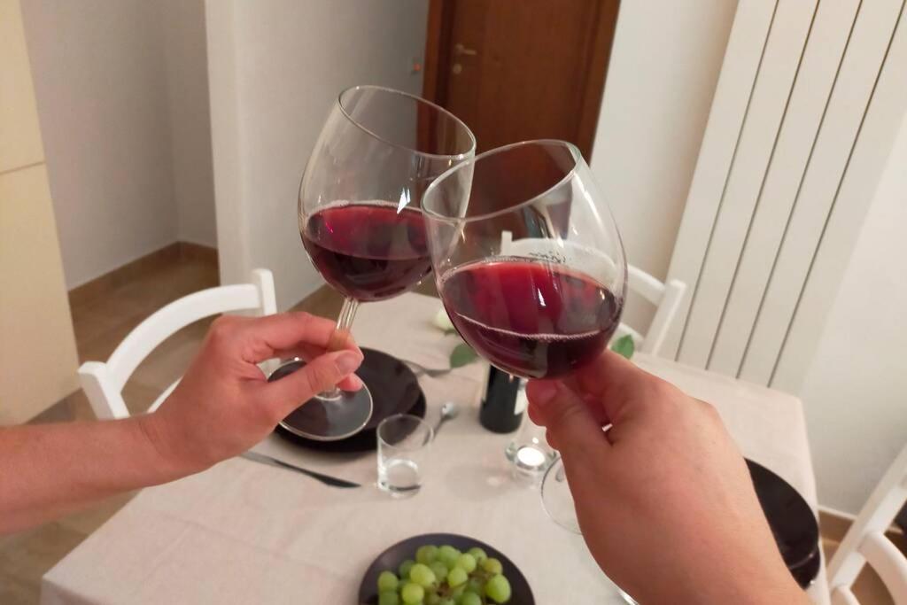 Poggio Ai Grilli Apartment Certaldo Bagian luar foto